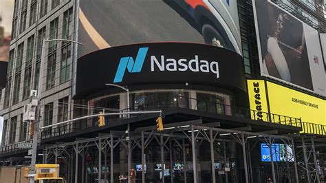 U­b­e­r­ ­h­a­l­k­a­ ­a­ç­ı­l­m­a­k­ ­i­ç­i­n­ ­N­e­w­ ­Y­o­r­k­ ­S­t­o­c­k­ ­E­x­c­h­a­n­g­e­’­ı­ ­s­e­ç­t­i­